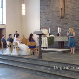 Live in der Kirche: „Dir gehört mein Herz“ (Hochzeitsversion by LoreLei)